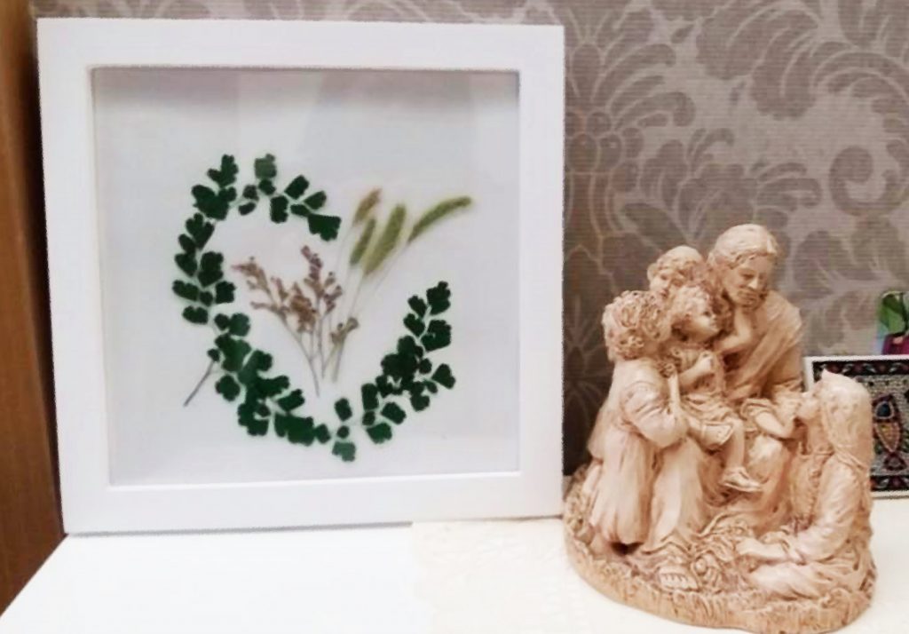 以家 (Sister Group) 之押花畫靈修 -- 心之盼